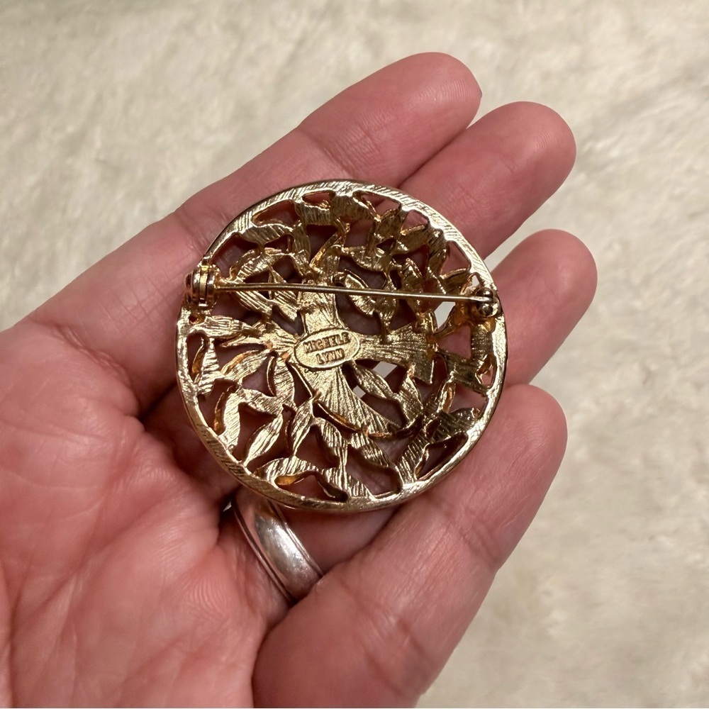 Michele Lynn Gold Tone Dove Brooch Vintage - Picture 3 of 4
